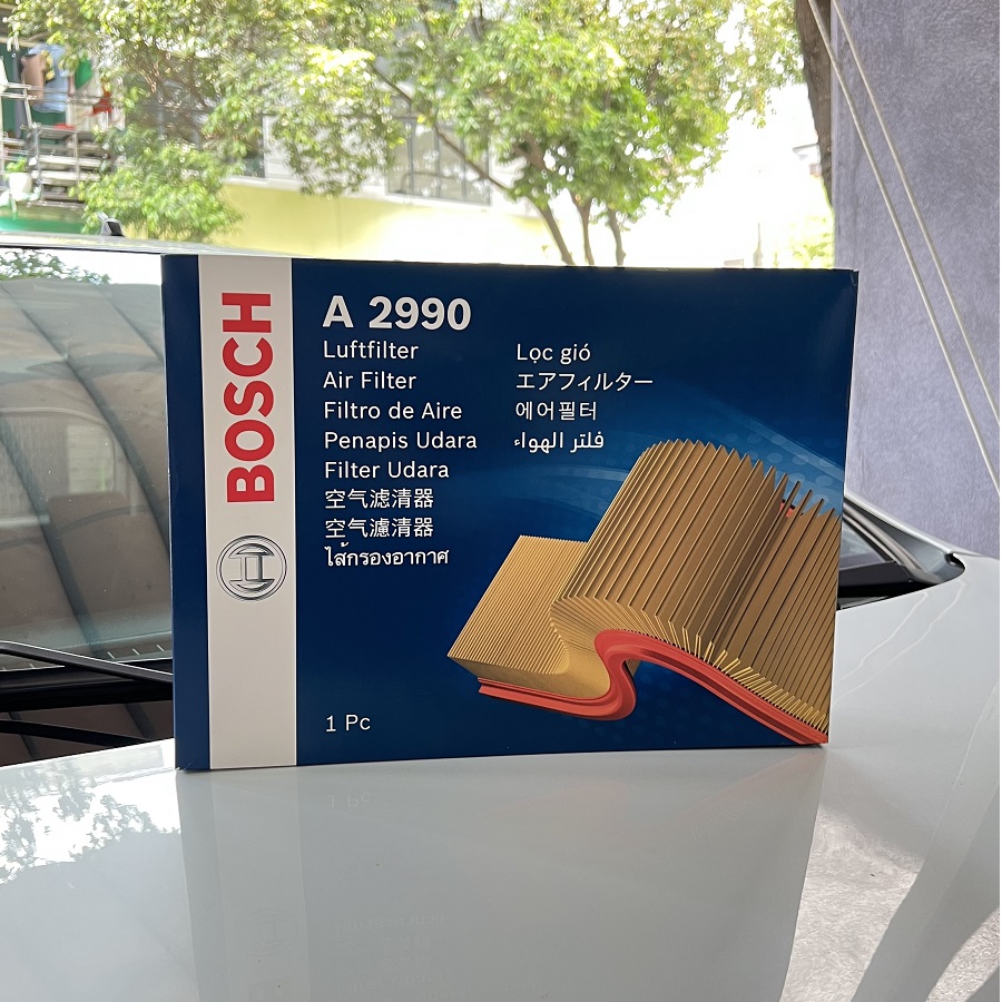 Lọc gió động cơ Bosch 0986AF2990 cho Fortuner, Hilux, Innova