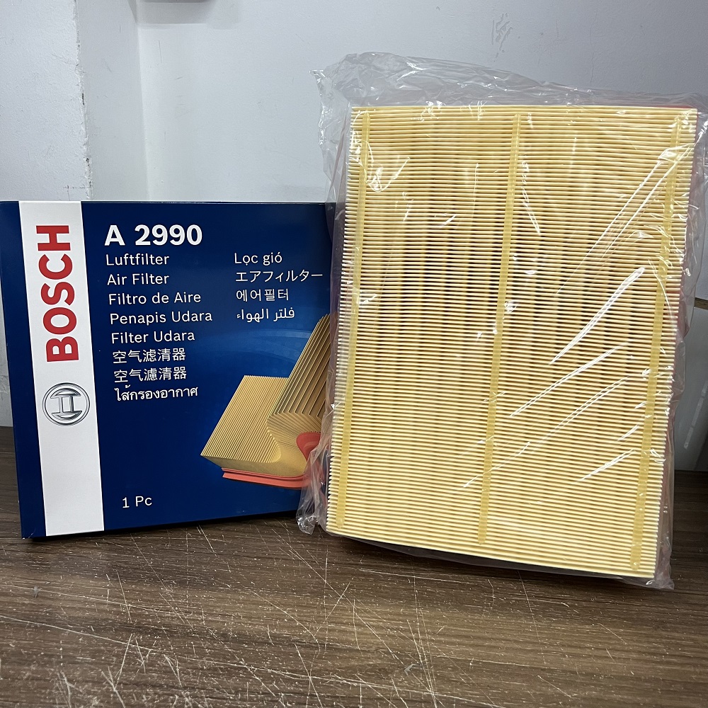 Lọc gió động cơ Bosch 0986AF2990 cho Fortuner, Hilux, Innova